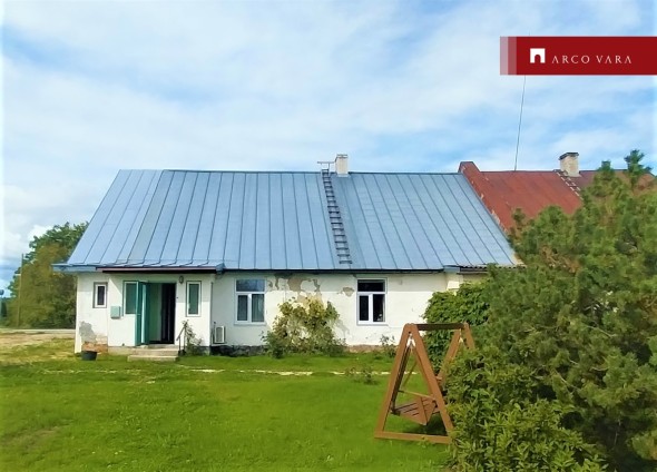 For sale  - part of a house Tallinna maantee 63, Lihula linn, Lääneranna vald, Pärnu maakond