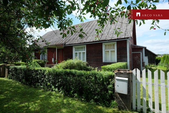 For sale  - part of a house Suur-Puiestee 9, Türi linn, Türi vald, Järva maakond