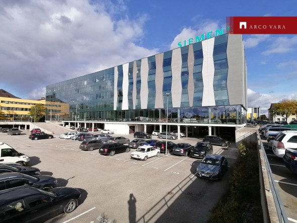 Üürile anda büroopind Peterburi tee 23, Lasnamäe linnaosa, Tallinn, Harju maakond