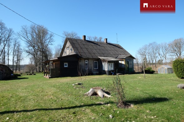 Müüa korter Kulli, Vana-Kariste küla, Mulgi vald, Viljandi maakond