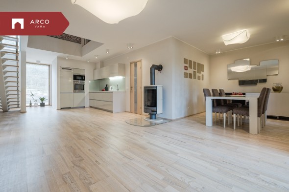 For sale  - part of a house Kloostrimetsa tee 69a, Pirita linnaosa, Tallinn, Harju maakond