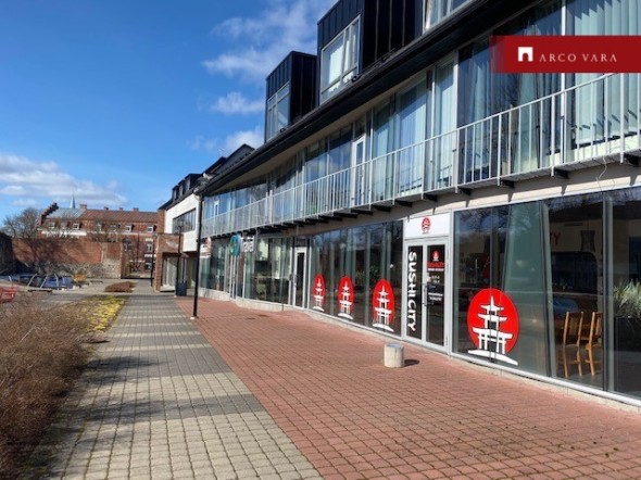 Сдаётся в аренду помещение для обслуживания Arkaadia aed  5, Viljandi linn, Viljandi maakond